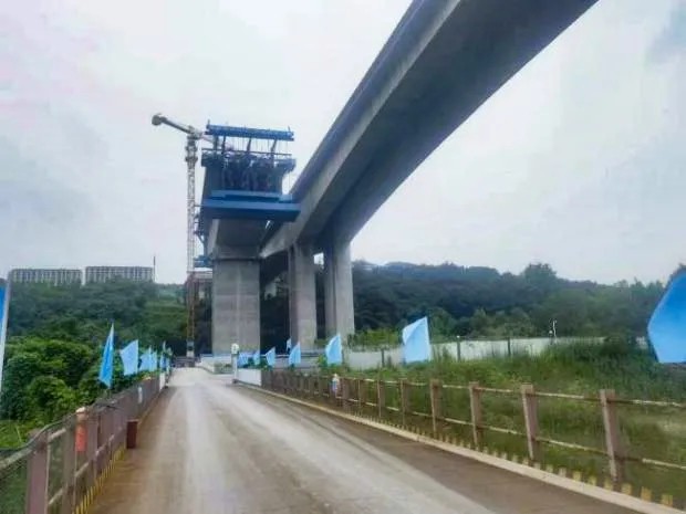 1723777407425306.jpg 640 (2).jpg