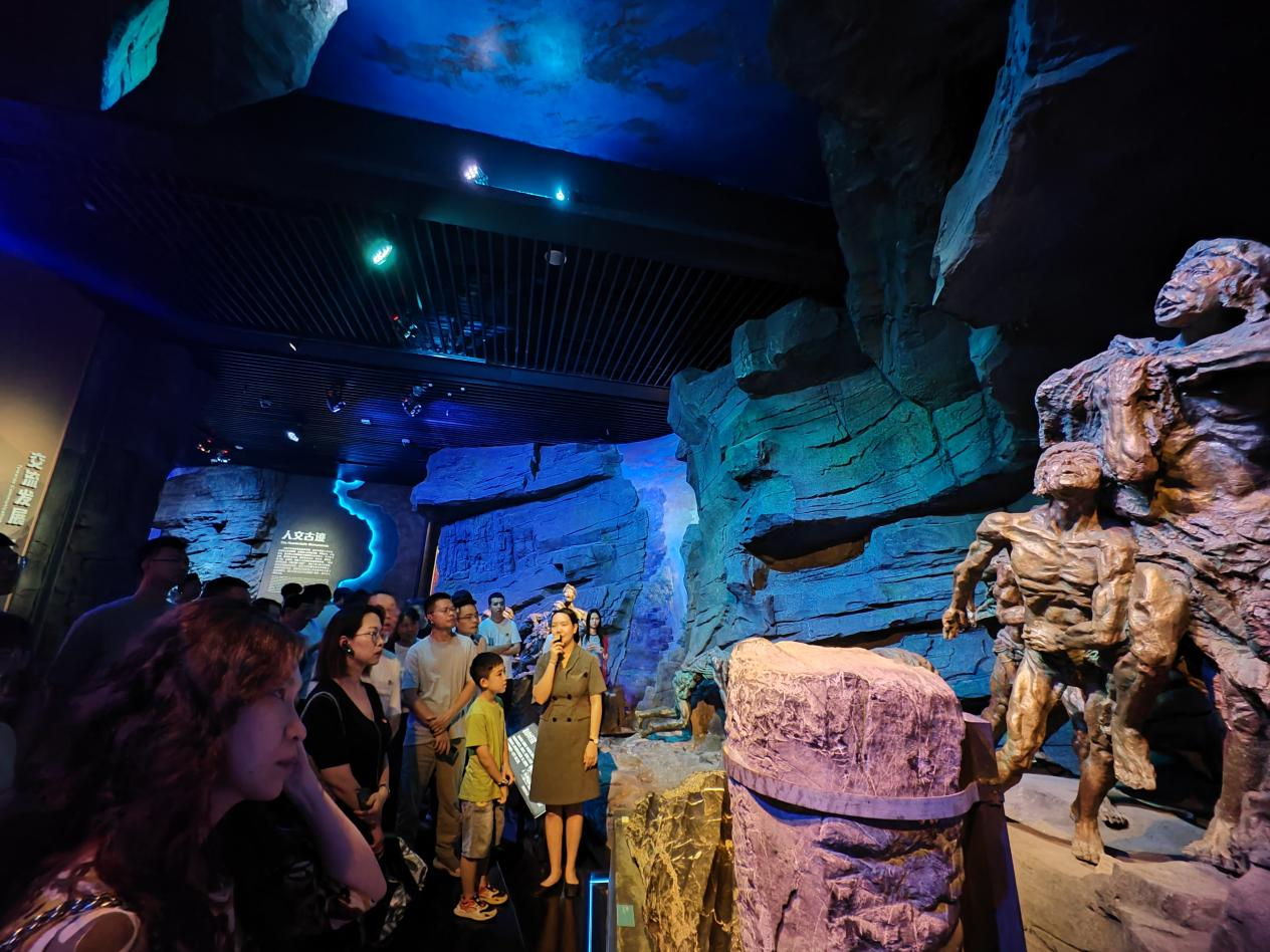 1751938709326875.png 图片2.png